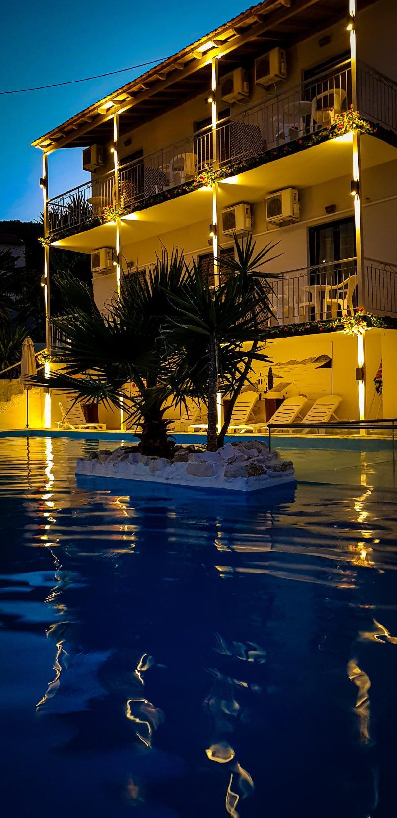 Aragorn Paradise Garden Moraitika Exterior foto